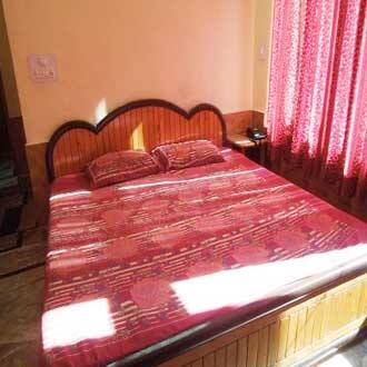Hotel Y S Tripple Nine, Mandi 4